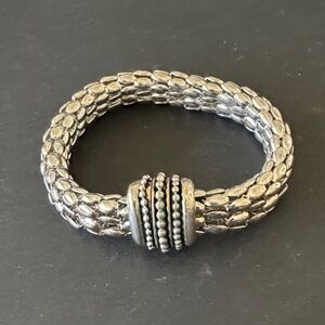 Elegant Silver Beaded Magnetic Bracelet